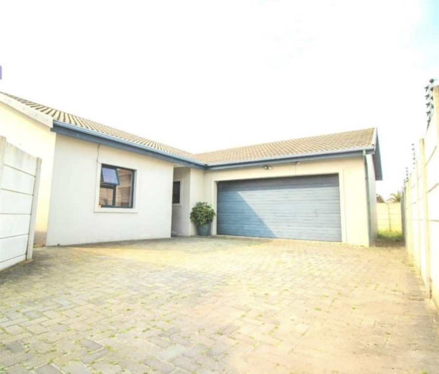 3 Bedroom Property for Sale in Pinelands Eastern Cape